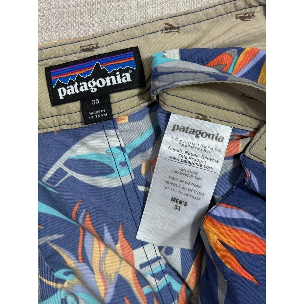 Patagonia Board Shorts Men's sz 33 Printed Wavefarer Floral Print Tropical